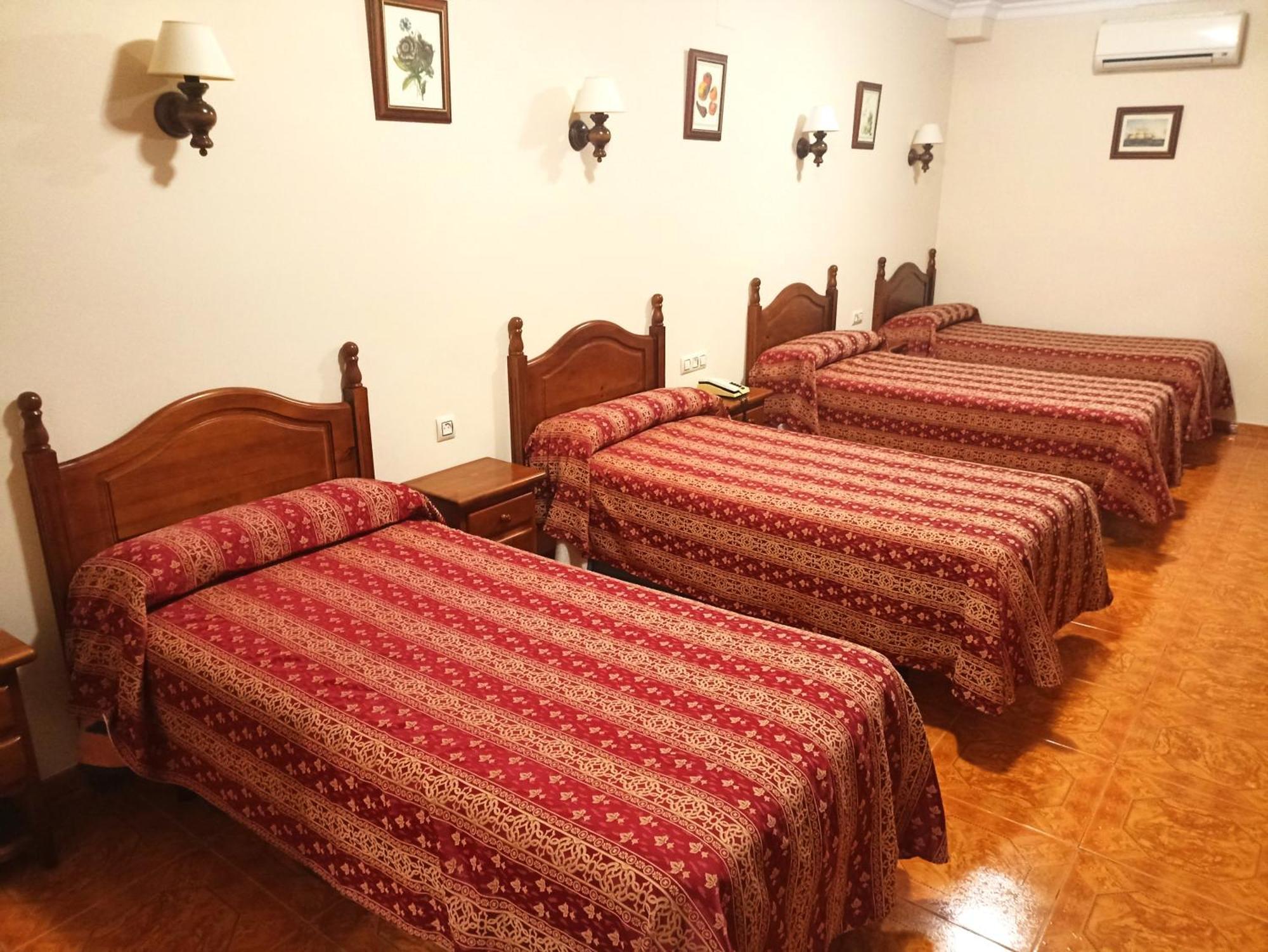 Hostal Bellido Montilla Exteriér fotografie