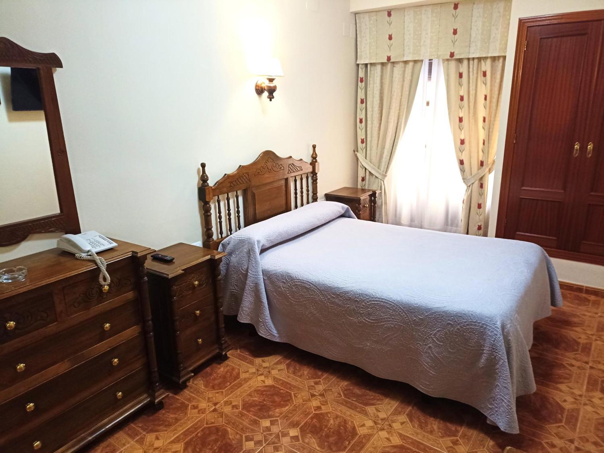 Hostal Bellido Montilla Exteriér fotografie