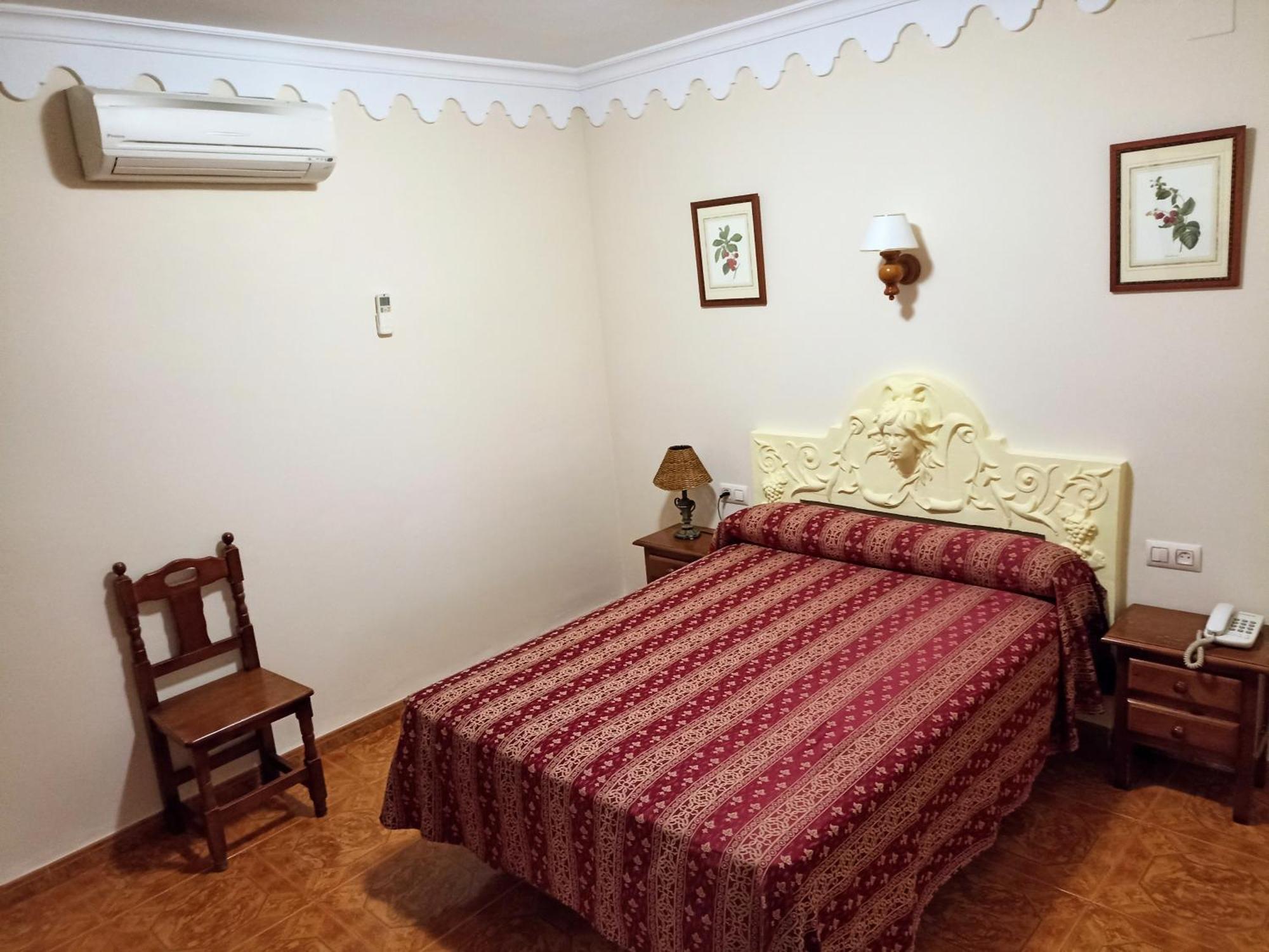 Hostal Bellido Montilla Exteriér fotografie