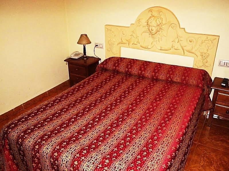 Hostal Bellido Montilla Exteriér fotografie